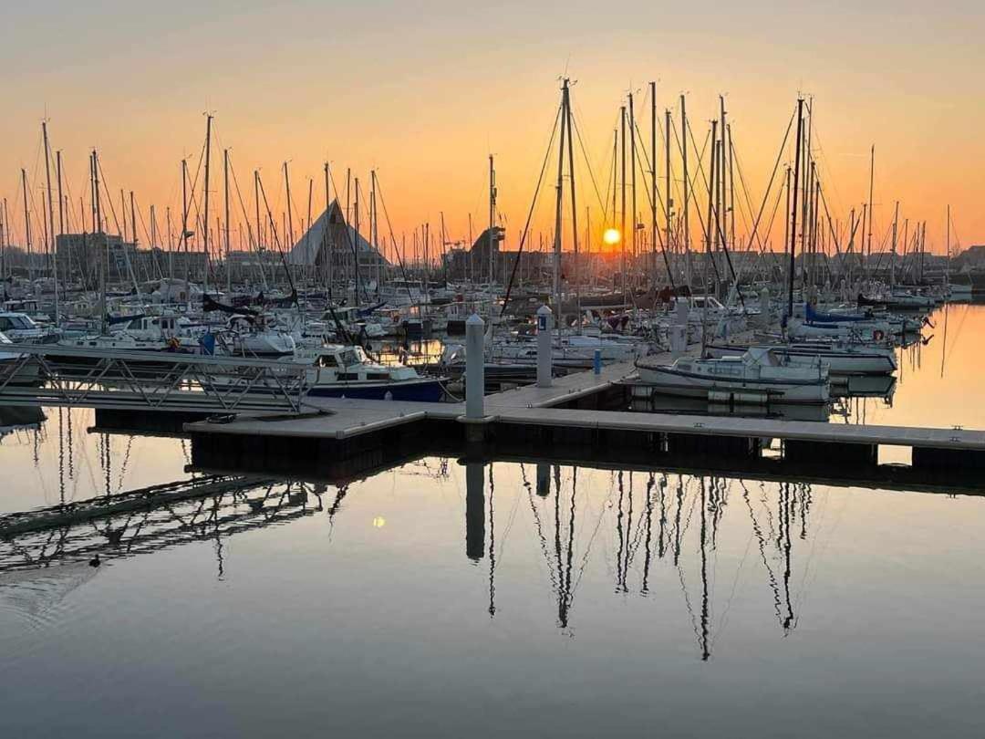 Duplex Villa Capricia Appartement Met Zwembad Nieuwpoort Jachthaven Exterior foto